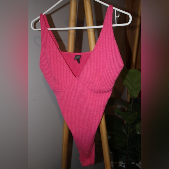 Women’s wild fable body suit - Picture 1 of 3